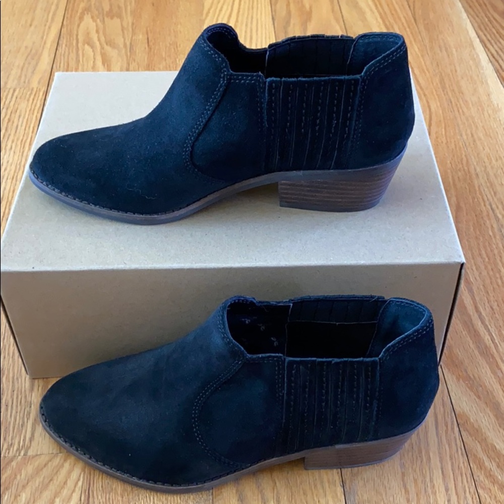 Black booties